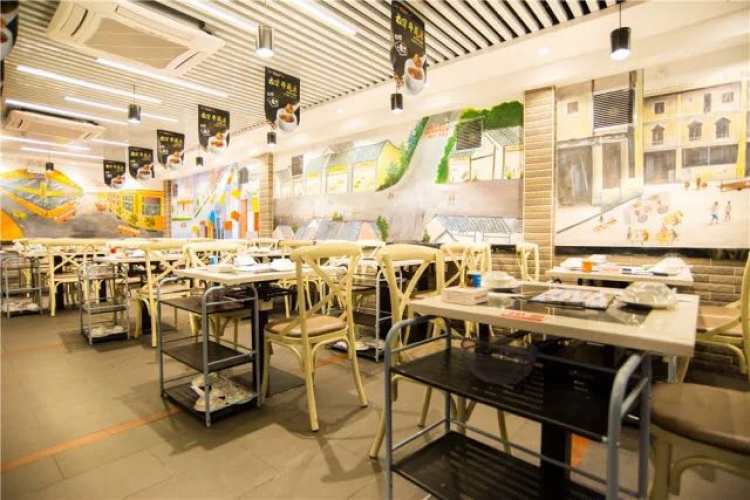 幸運(yùn)牛(汕頭)小黃?；疱? /></a>
									</div>
                                    
                                    <div   id=