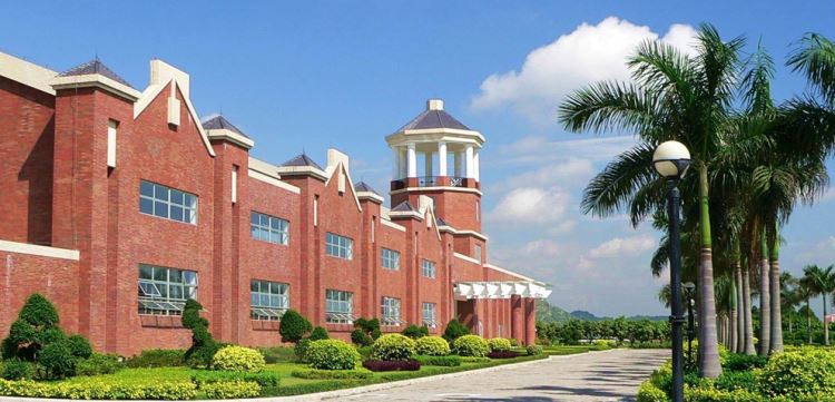 廣州市英東中學(xué)