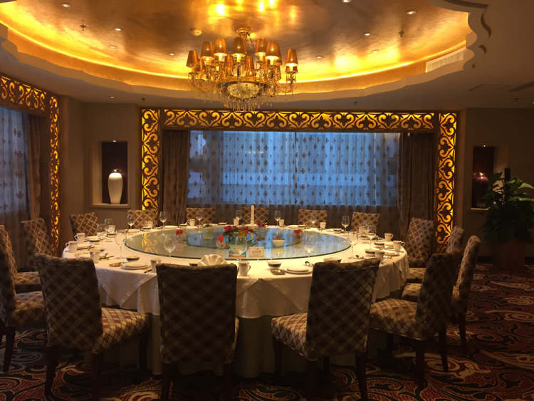 慕士塔格&汗騰格里·風味清真餐廳