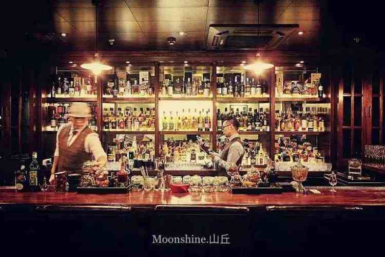 moonshine山丘