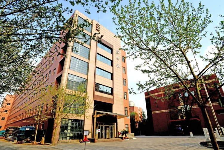 北京師范大學(xué)第二附屬中學(xué)