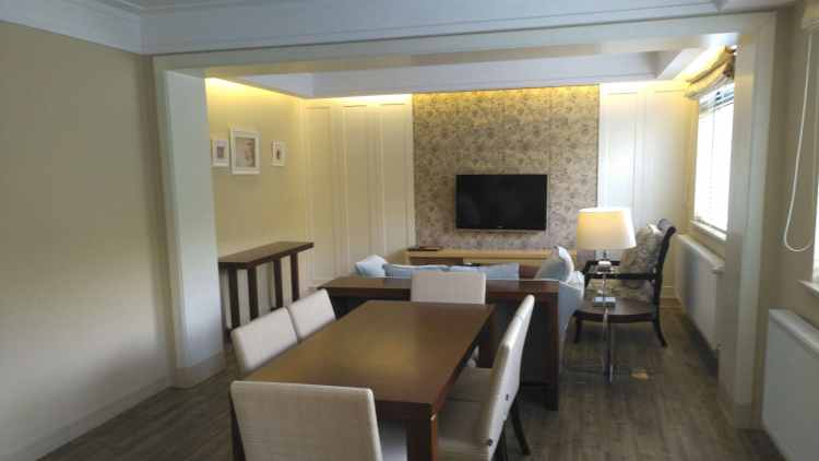 知愛母嬰專護中心(新華路店)