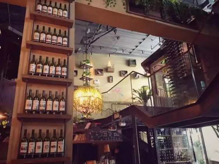 胡桃里音樂酒館（濱江店）