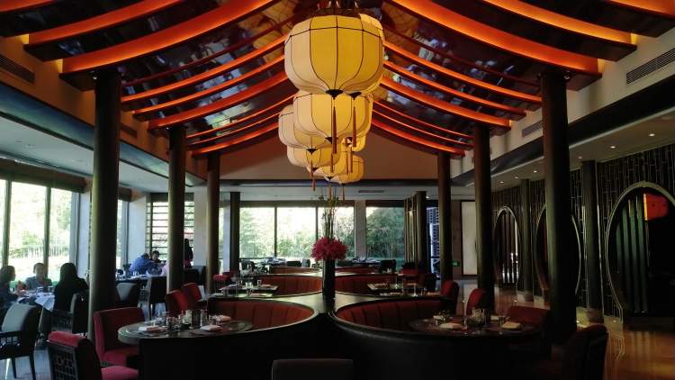 凱悅酒店湖畔餐廳