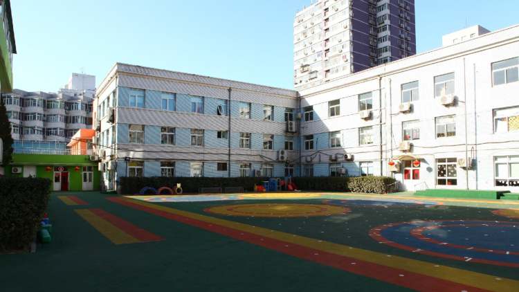 明天幼稚集團(tuán)