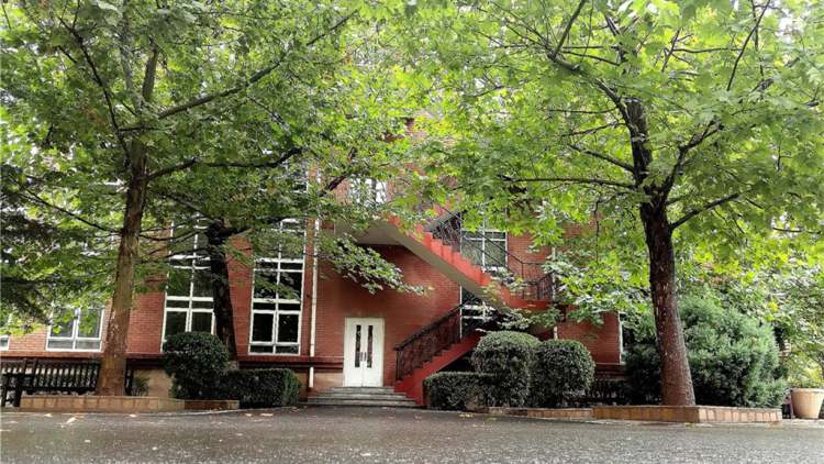 海淀外國語實(shí)驗(yàn)學(xué)校