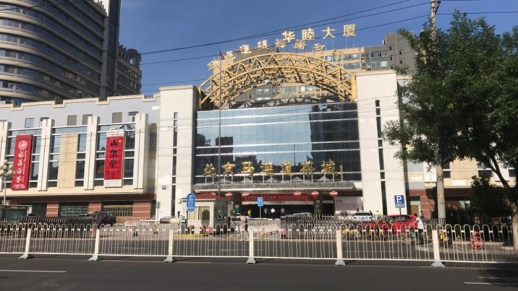 攝影器材市場(chǎng)