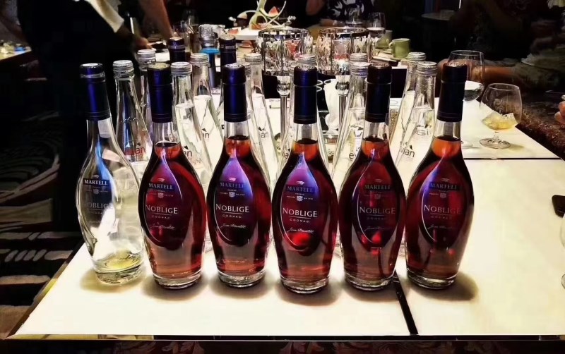 上海徐匯商務(wù)KTV預(yù)定電話-上海徐匯高端商務(wù)KTV訂房電話