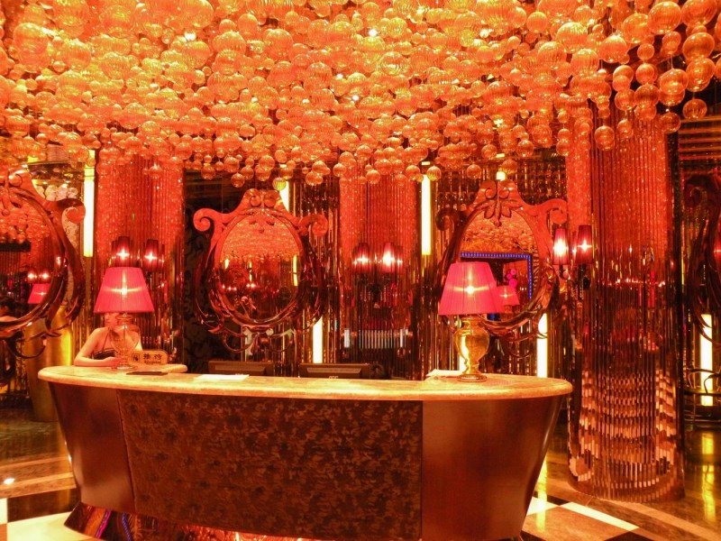 青島高端商務KTV-十大高檔商務KTV排名預訂