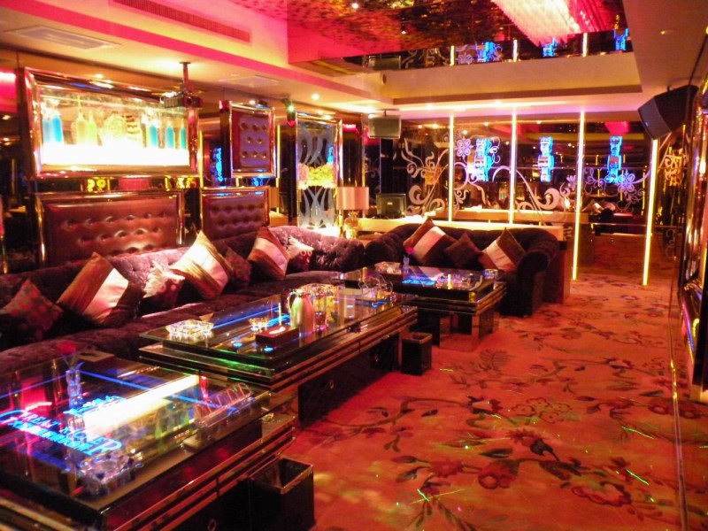 西安碑林商務(wù)KTV-西安碑林商務(wù)KTV預(yù)訂-西安碑林商務(wù)KTV訂房