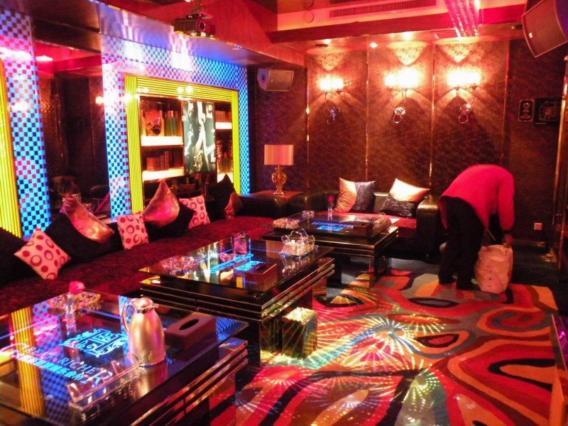 西安未央夜總會(huì)預(yù)定電話-西安未央高端夜總會(huì)訂房電話