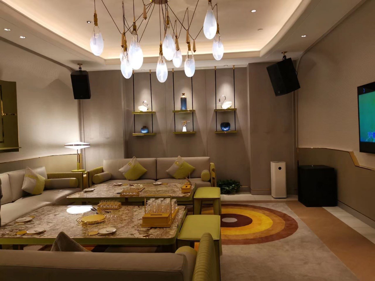 宜春環(huán)球永利匯夜總會(huì)KTV