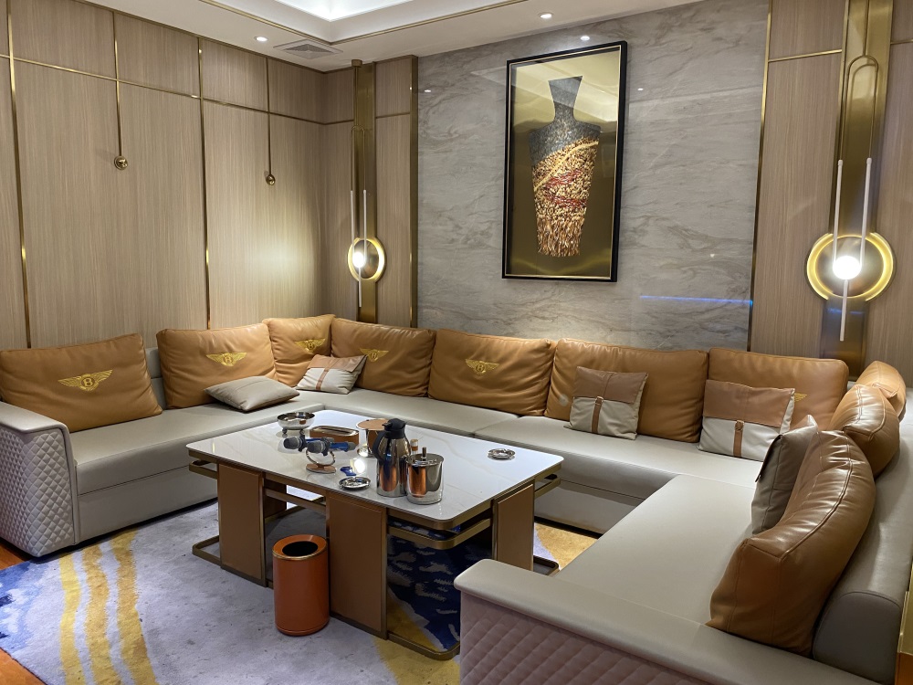 貴陽KTV預(yù)訂，貴陽十大KTV消費(fèi)最新報(bào)價(jià)