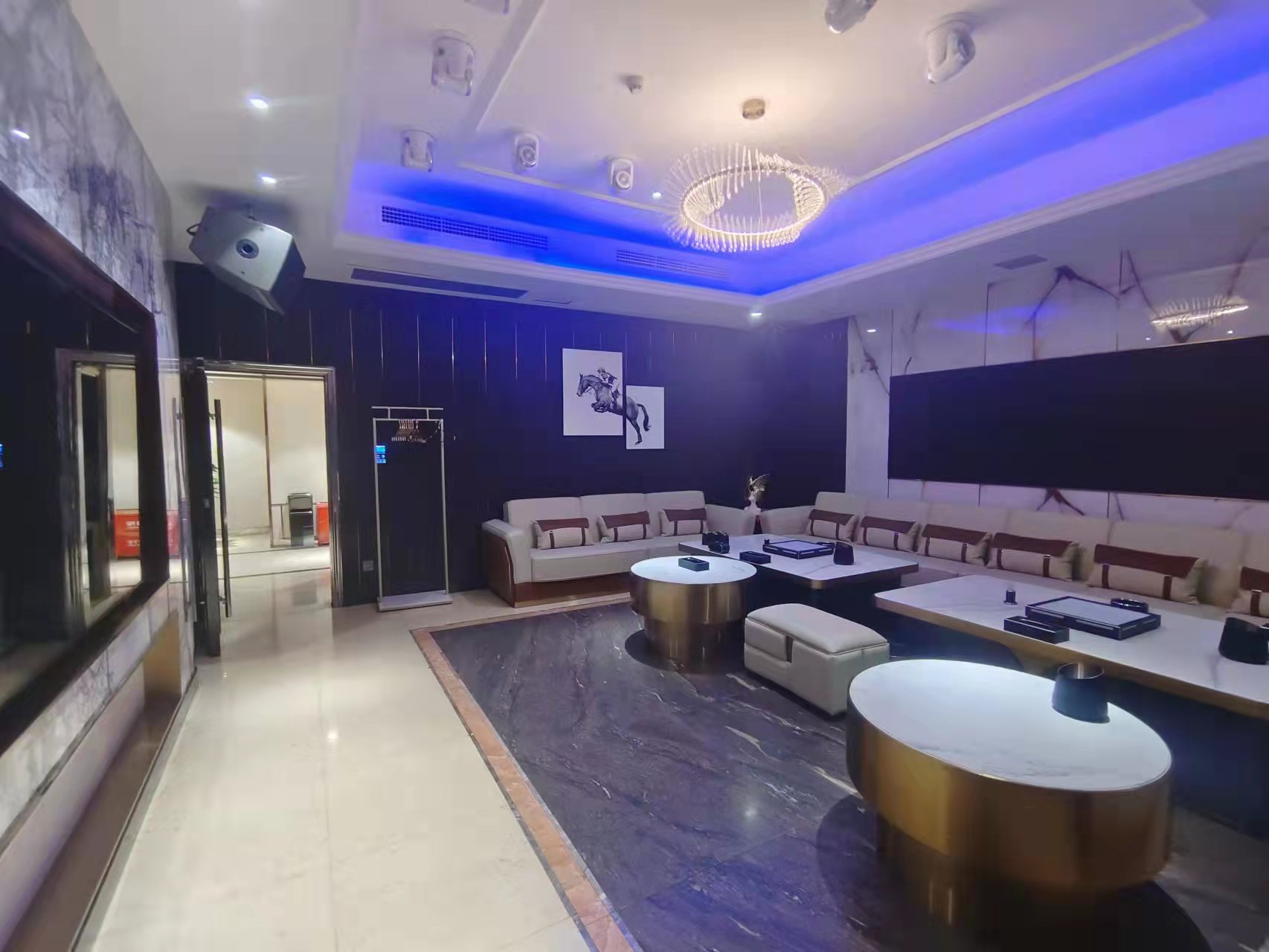 合肥夜總會(huì)哪家好，最好的夜總會(huì)都在這兒