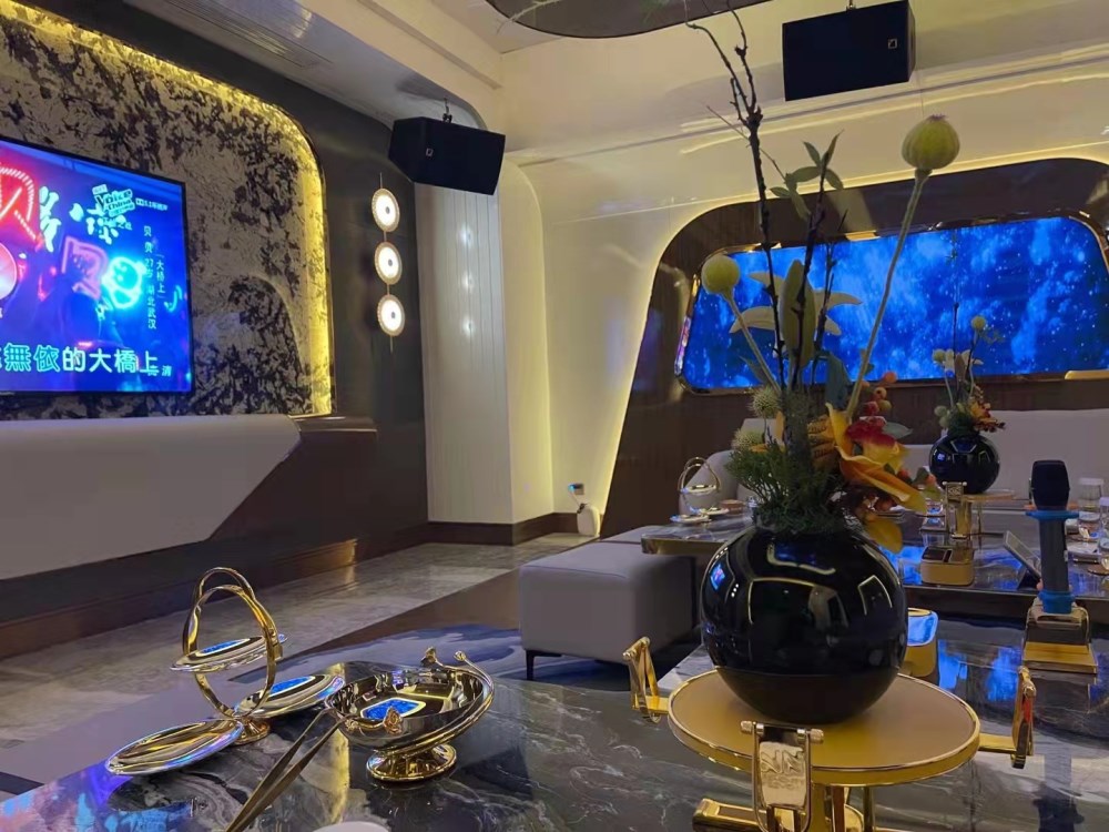 九江夜總會(huì)哪家好玩，去喚醒深夜的感覺吧