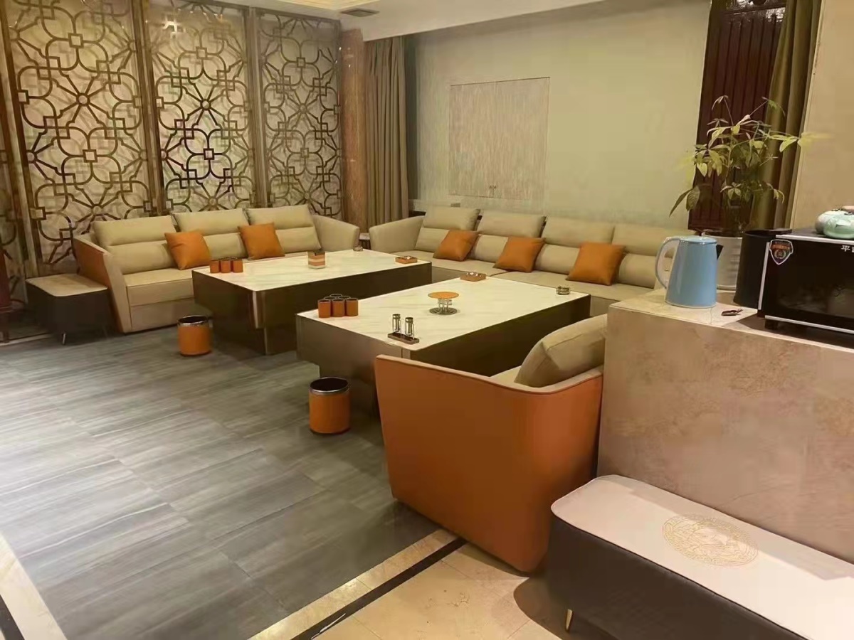 成都十大高端商務(wù)KTV預(yù)訂，我們?nèi)ミ@里尋找歡樂