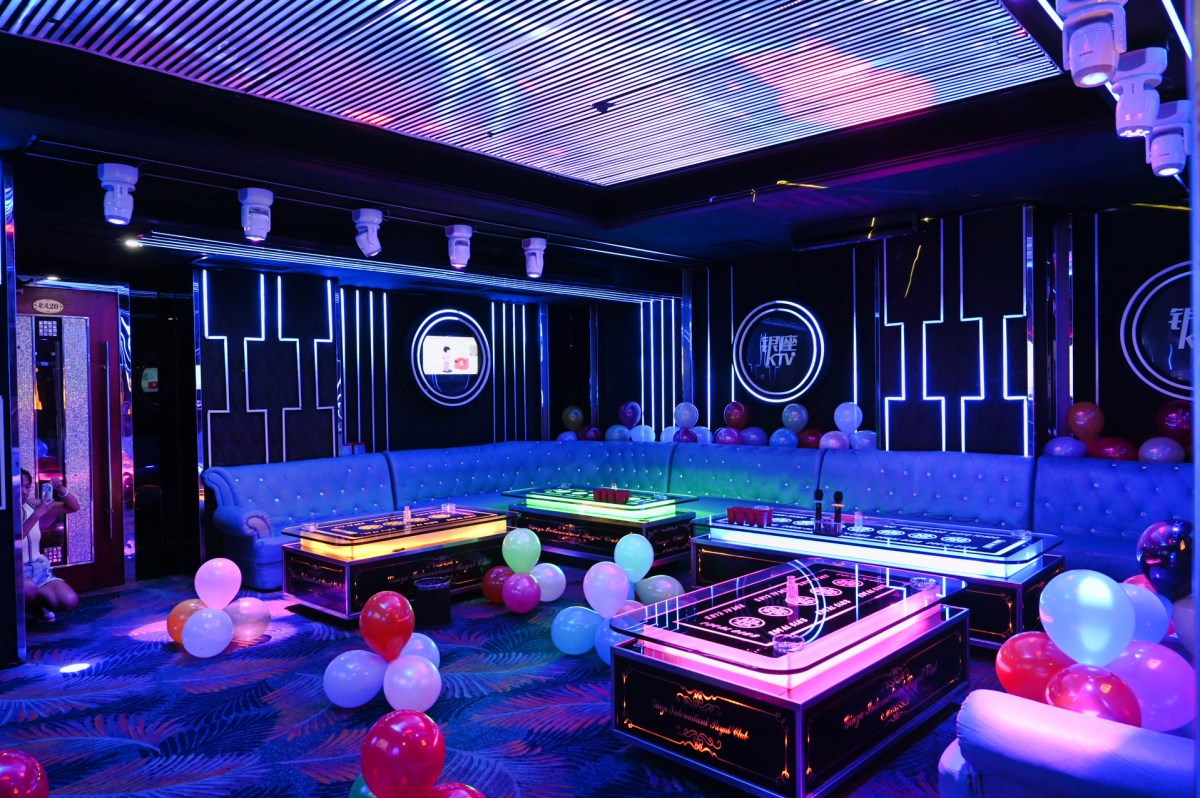 南充嘉舟麗港商務(wù)KTV