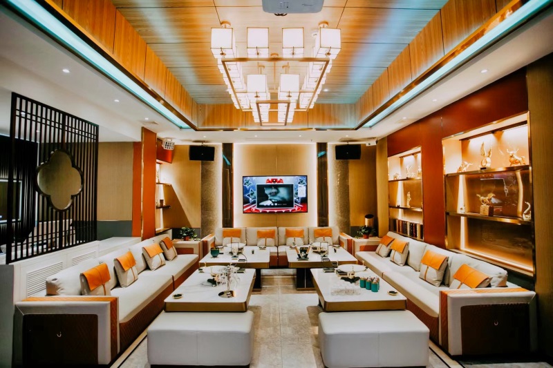 鎮(zhèn)江鑫歌匯KTV夜總會(huì)